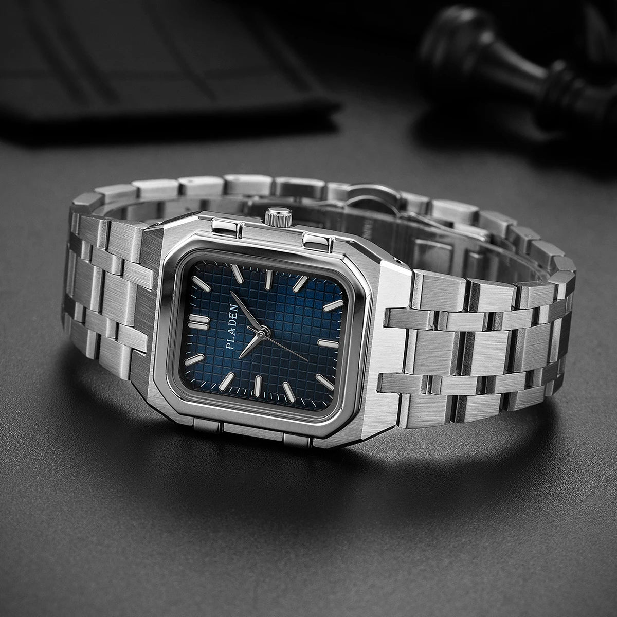 PLADEN - Executive Manhattan