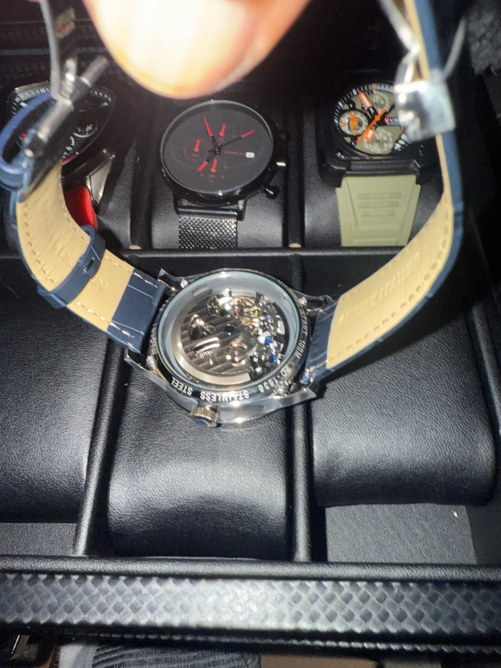 <h2>Buyer Pictures</h2>