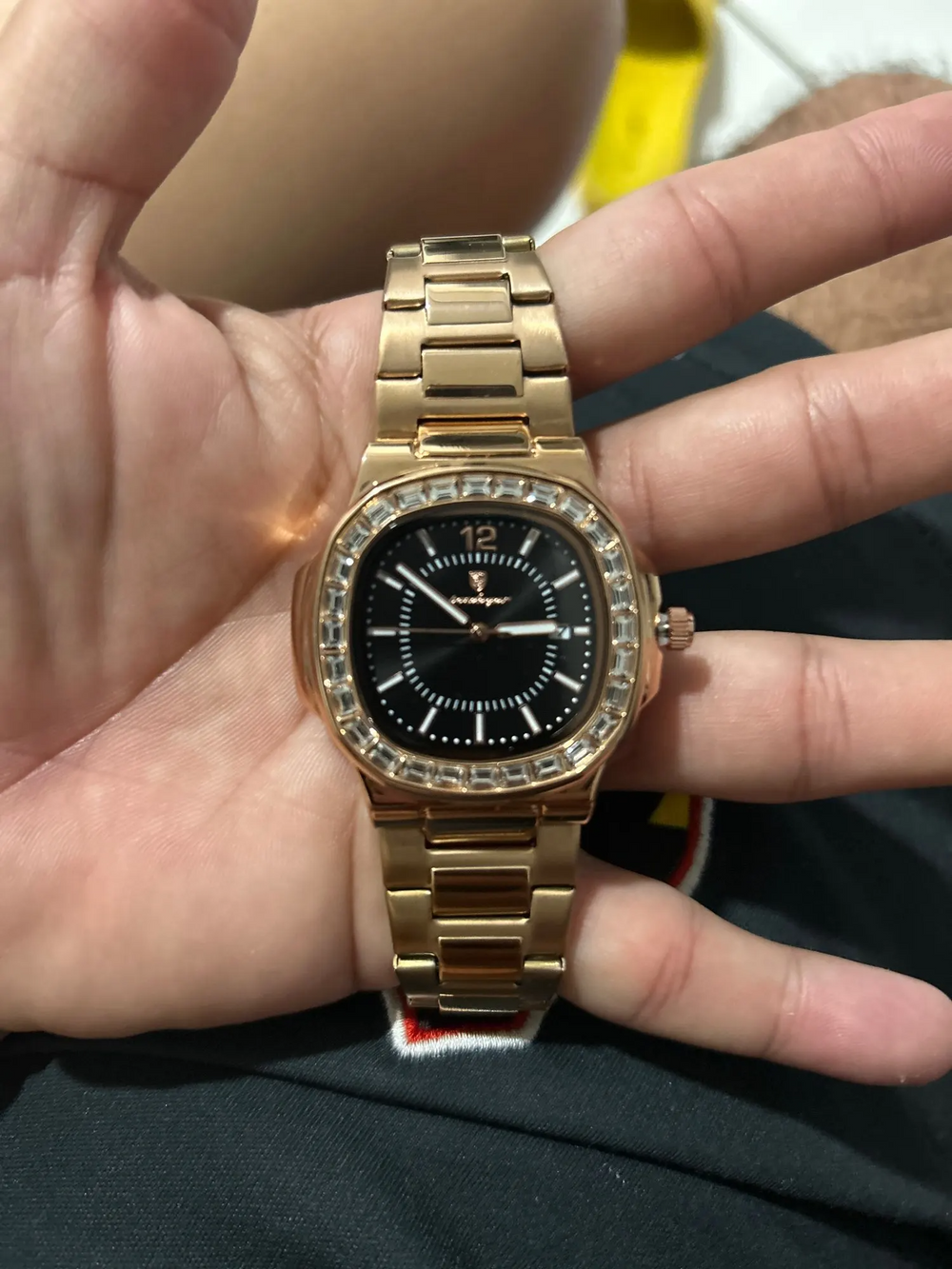 <h2>Buyer Pictures</h2>