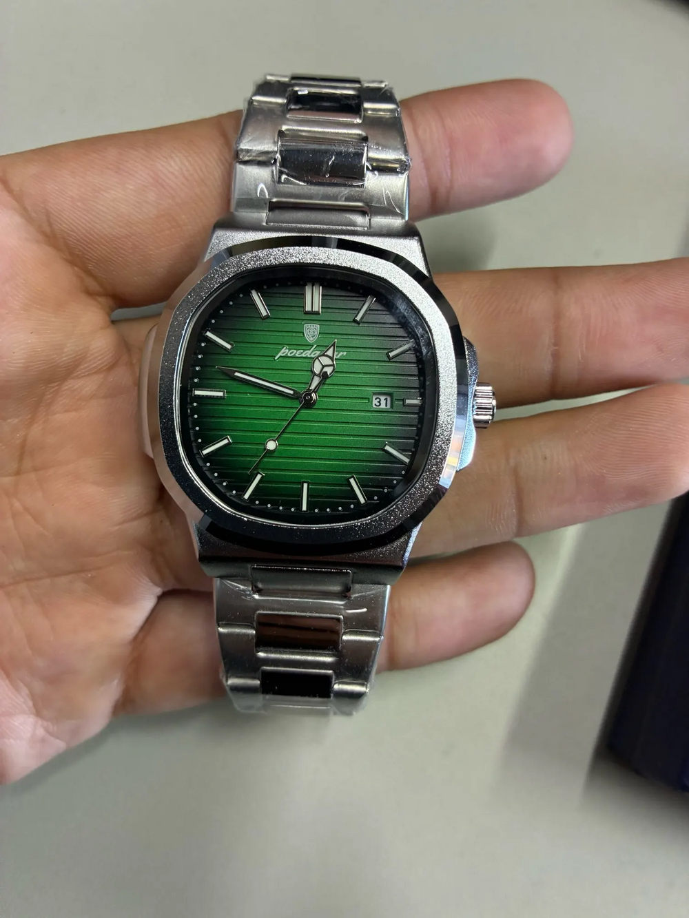 <h2>Buyer Pictures</h2>